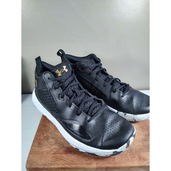 Under Armour Shoes Humble & Hungry Black/Gold Size Men's 9 W - Picture 3 of 16